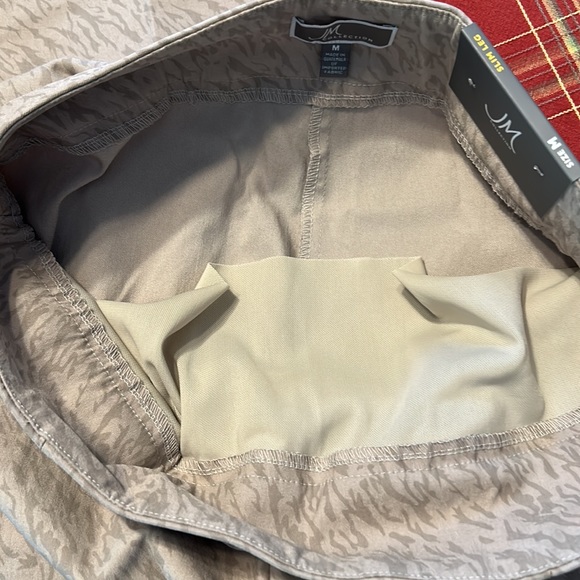 JM Collection Women’s Slim Leg Medium NWT Pants/Slacks Tonal Zebra ST - Picture 5 of 9